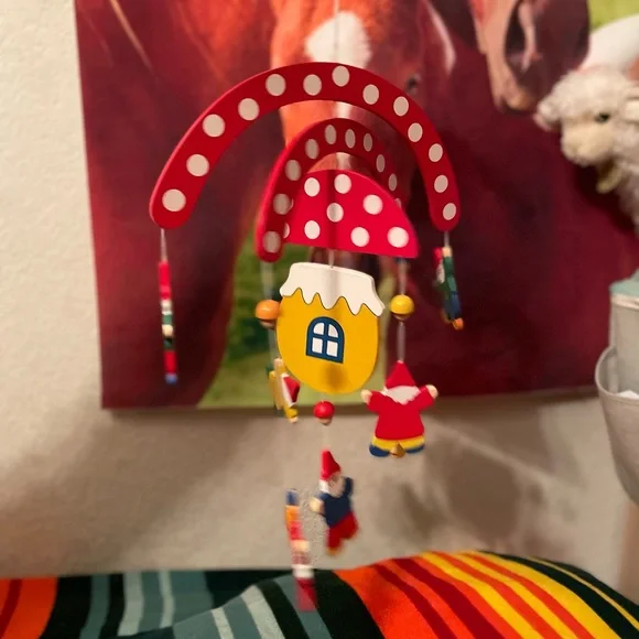 Wooden Mushroom Gnome Baby Mobile Made in Germany 🍄❤️🌲 - Picture 4 of 7